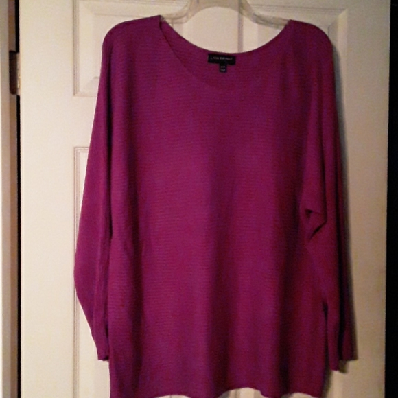 Sweater - Picture 2 of 3